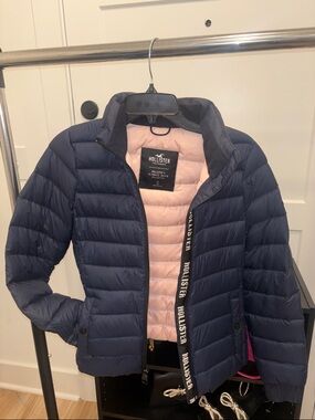 Hollister Navy Puffer Jacket with Pink Interior